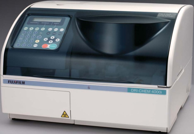 biochemický analyzátor Fujifilm